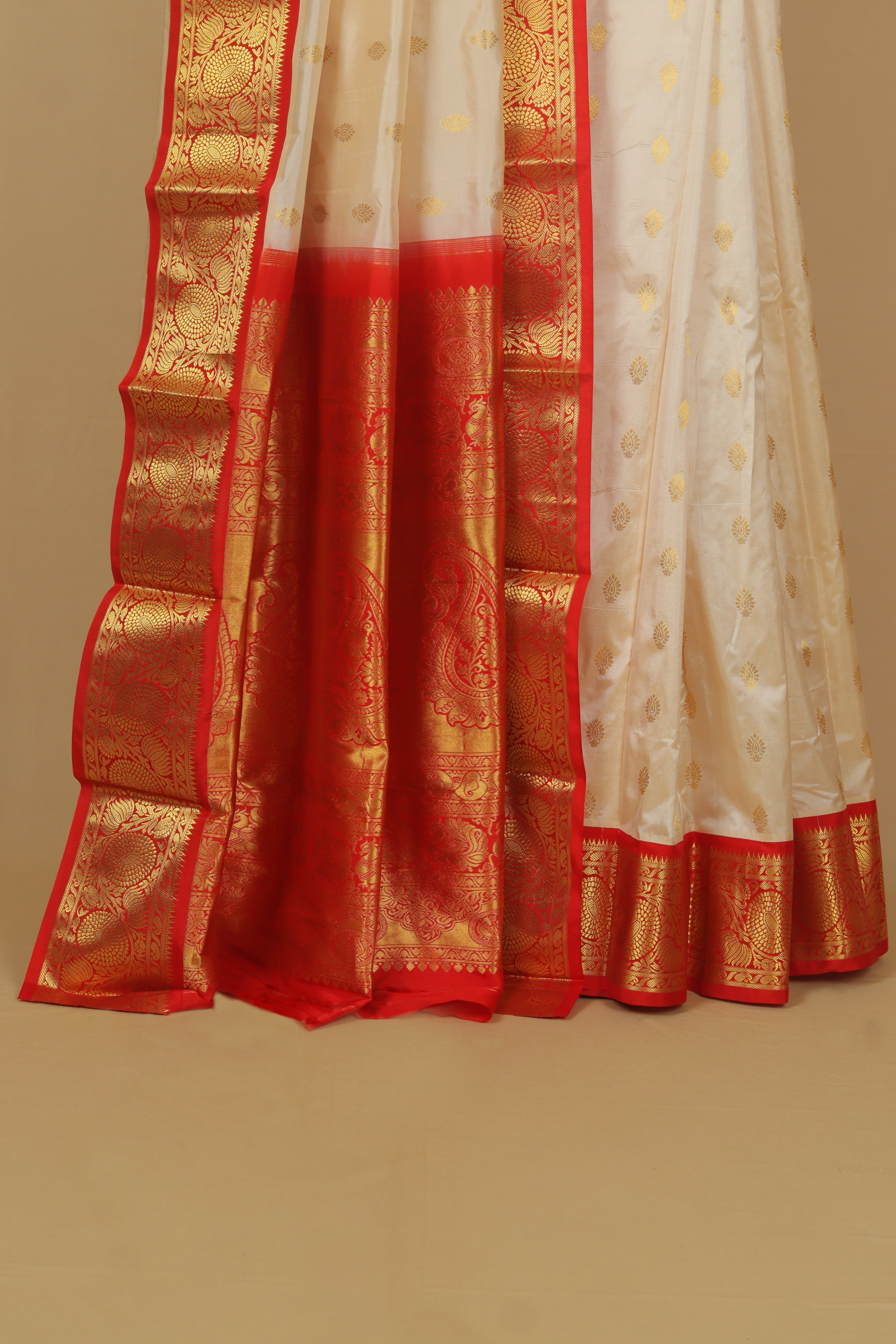 Cream silk kanjivaram saree