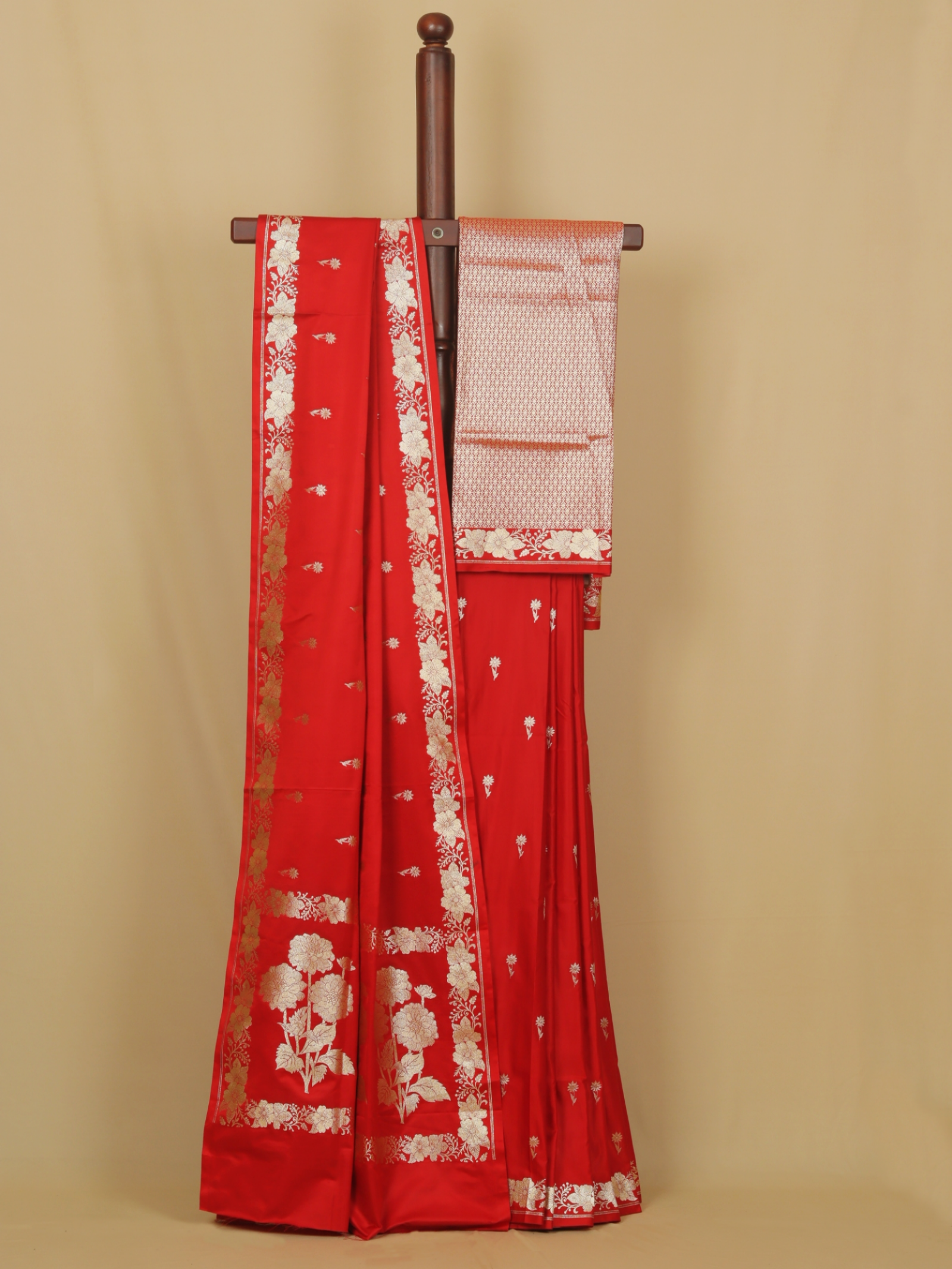 Red mashru silk banarasi saree