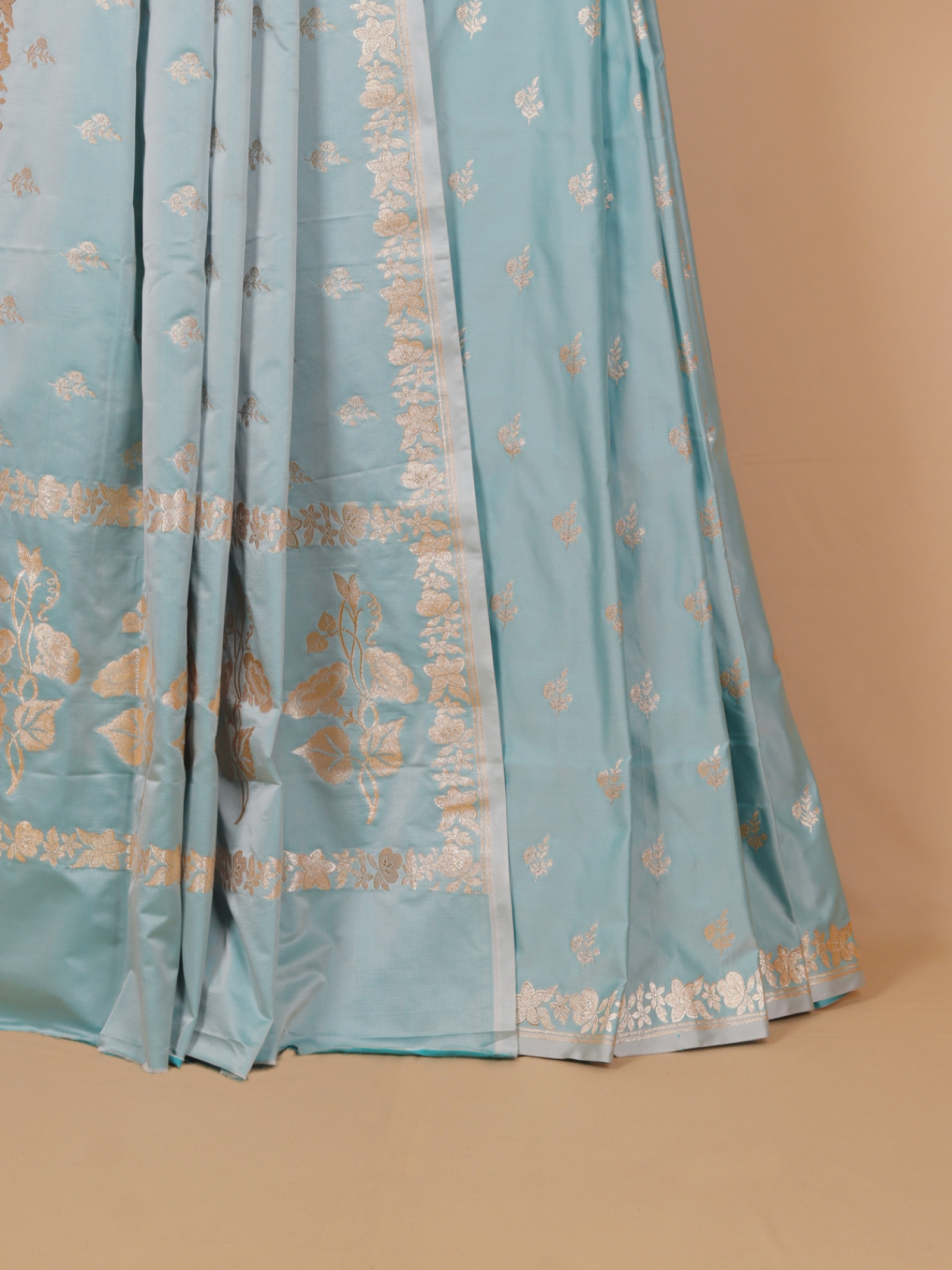 Light pista banarasi Mashru silk saree