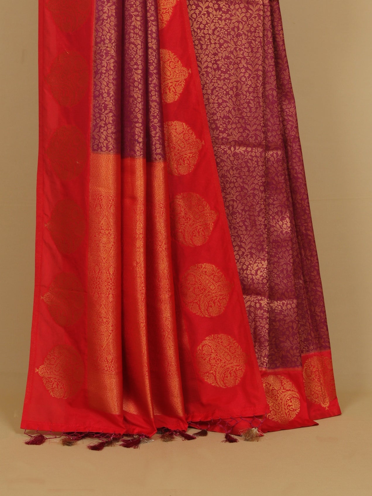 Majenta zari brocket saree