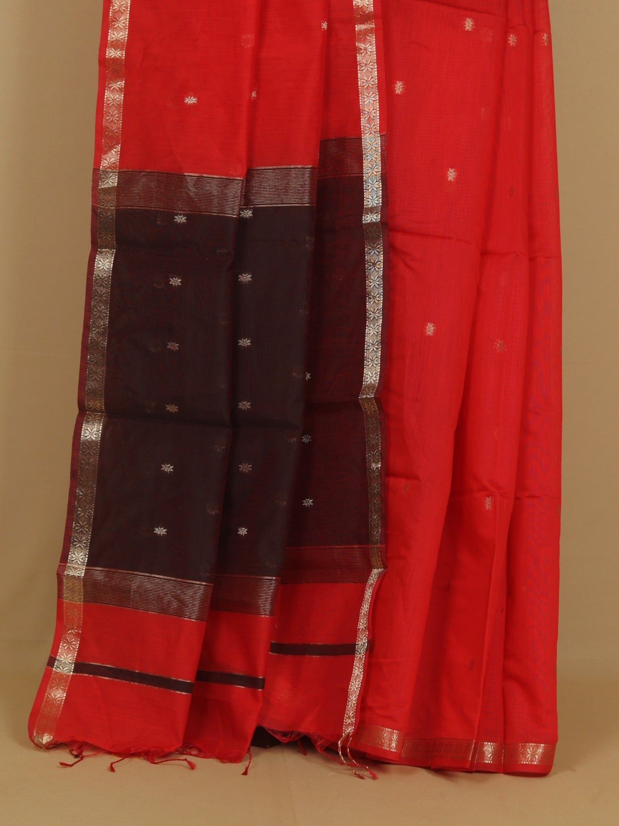 Red cotton maheshwari saree