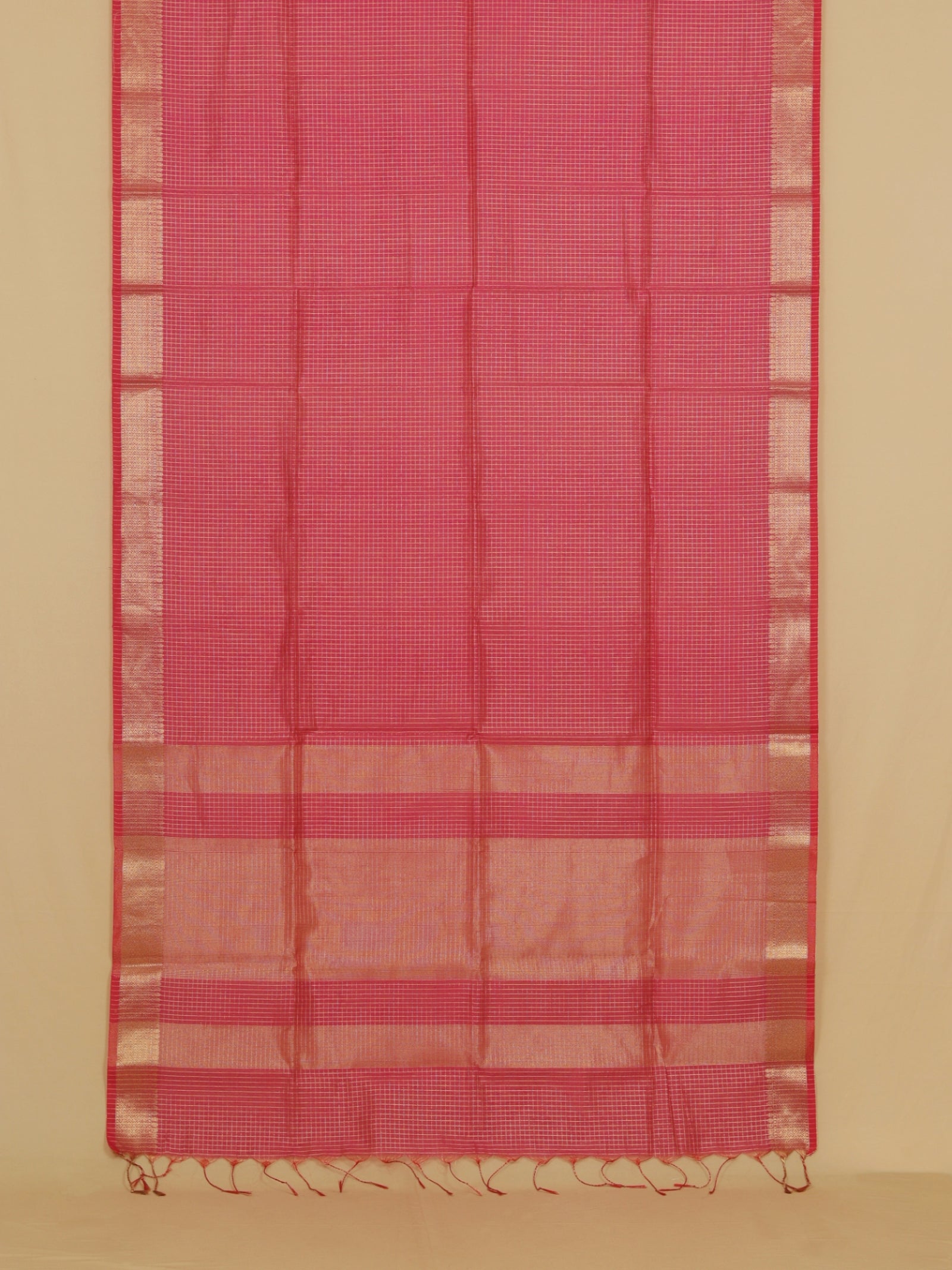 Rani Zari checks maheshwari saree