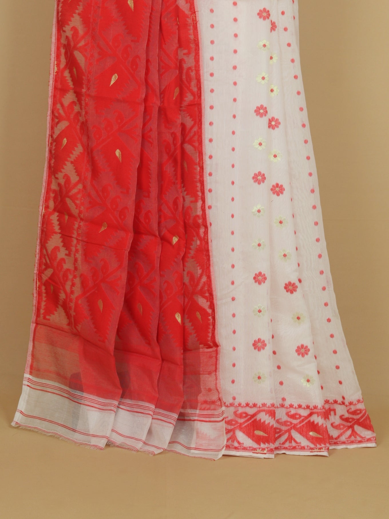 White jamdani cotton saree