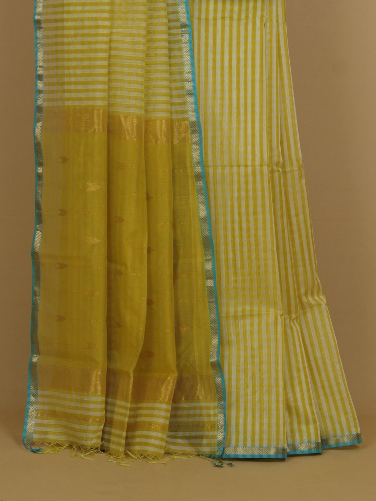 Liril green silk cotton Maheshwari saree