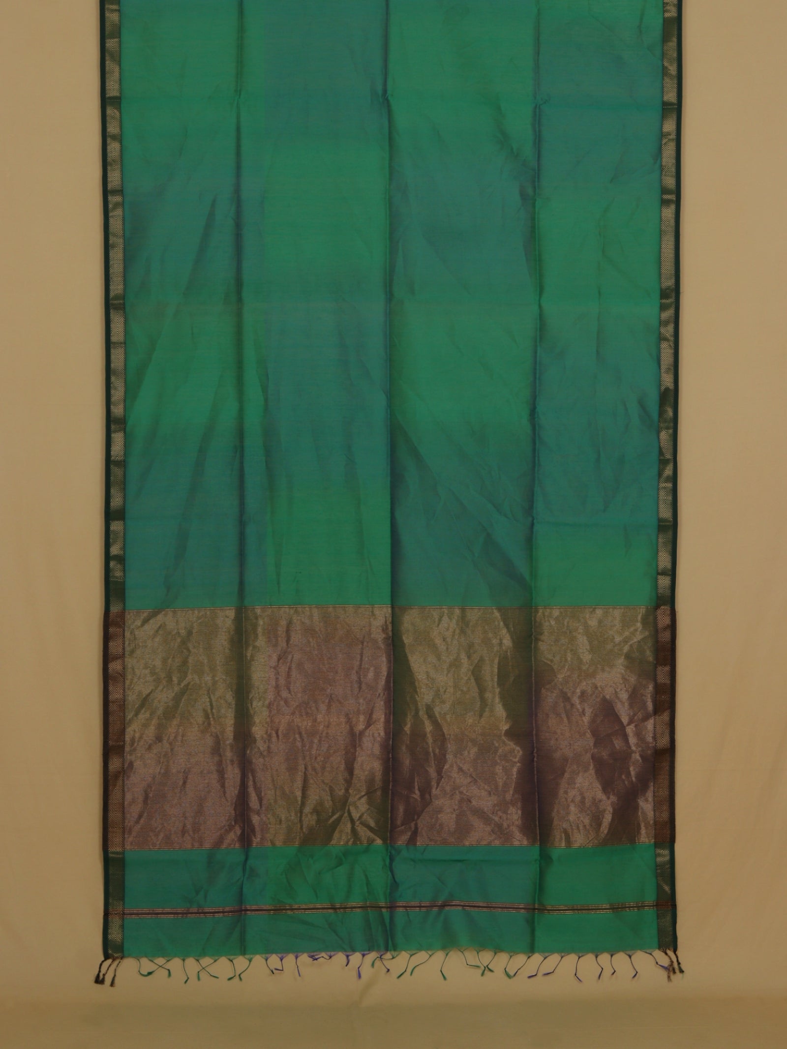 Emerald green cotton silk maheshwari saree
