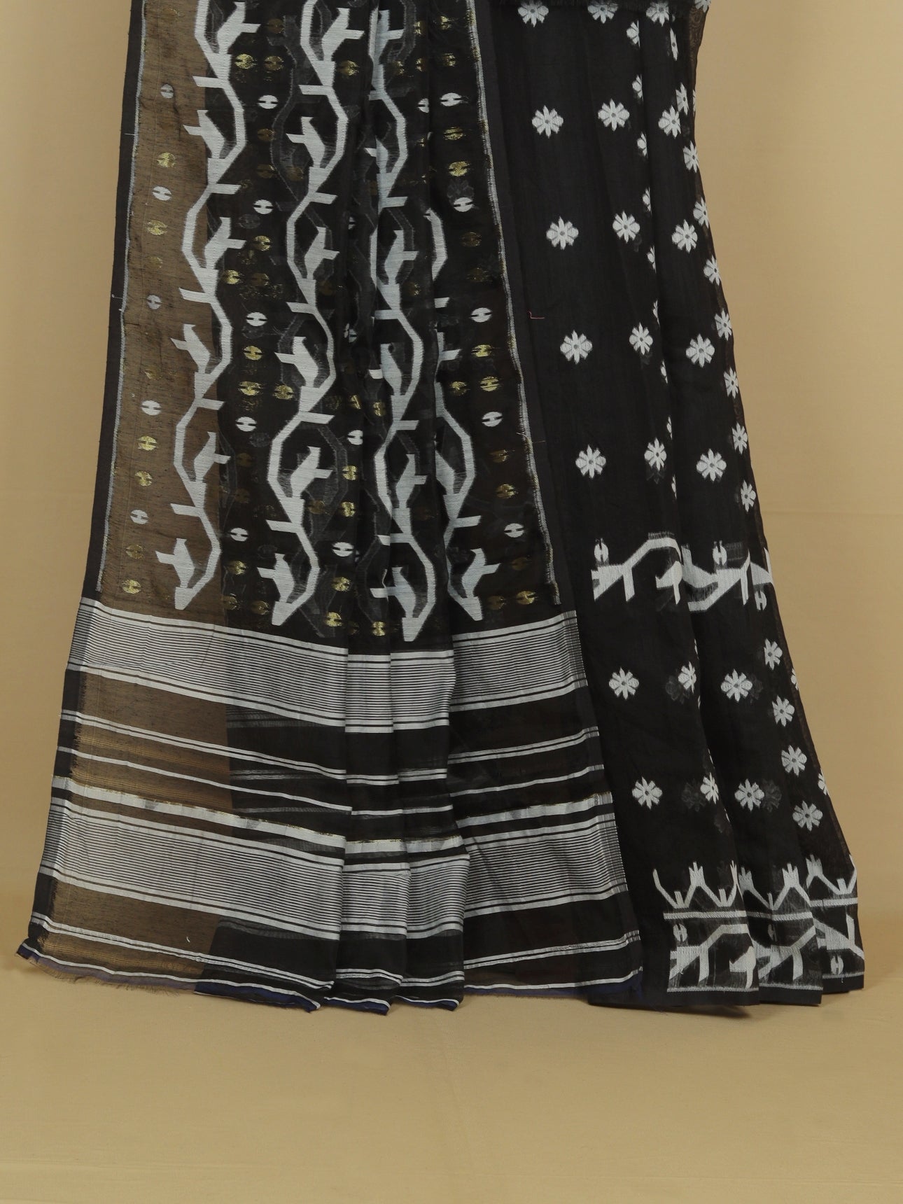 Black cotton jamdani saree