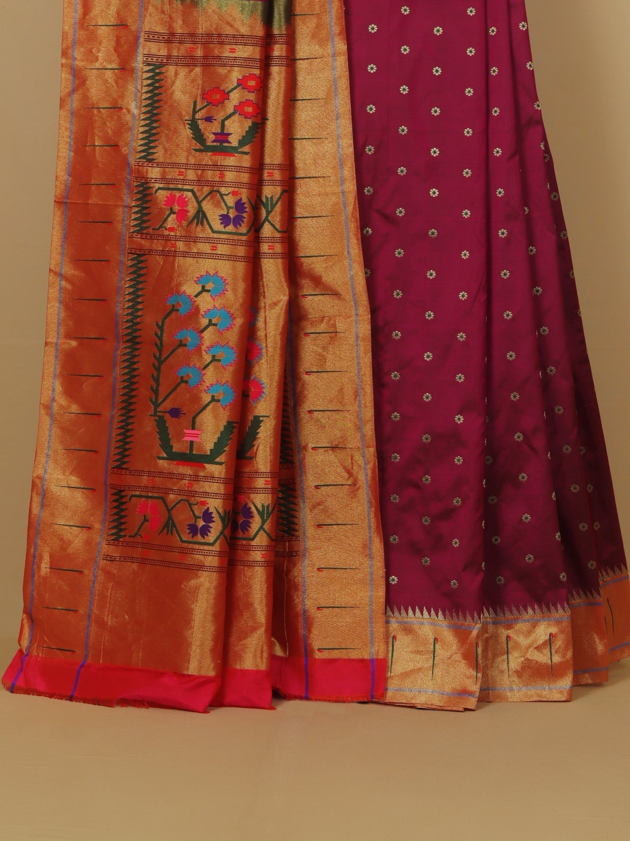 Majenta munia paithani saree