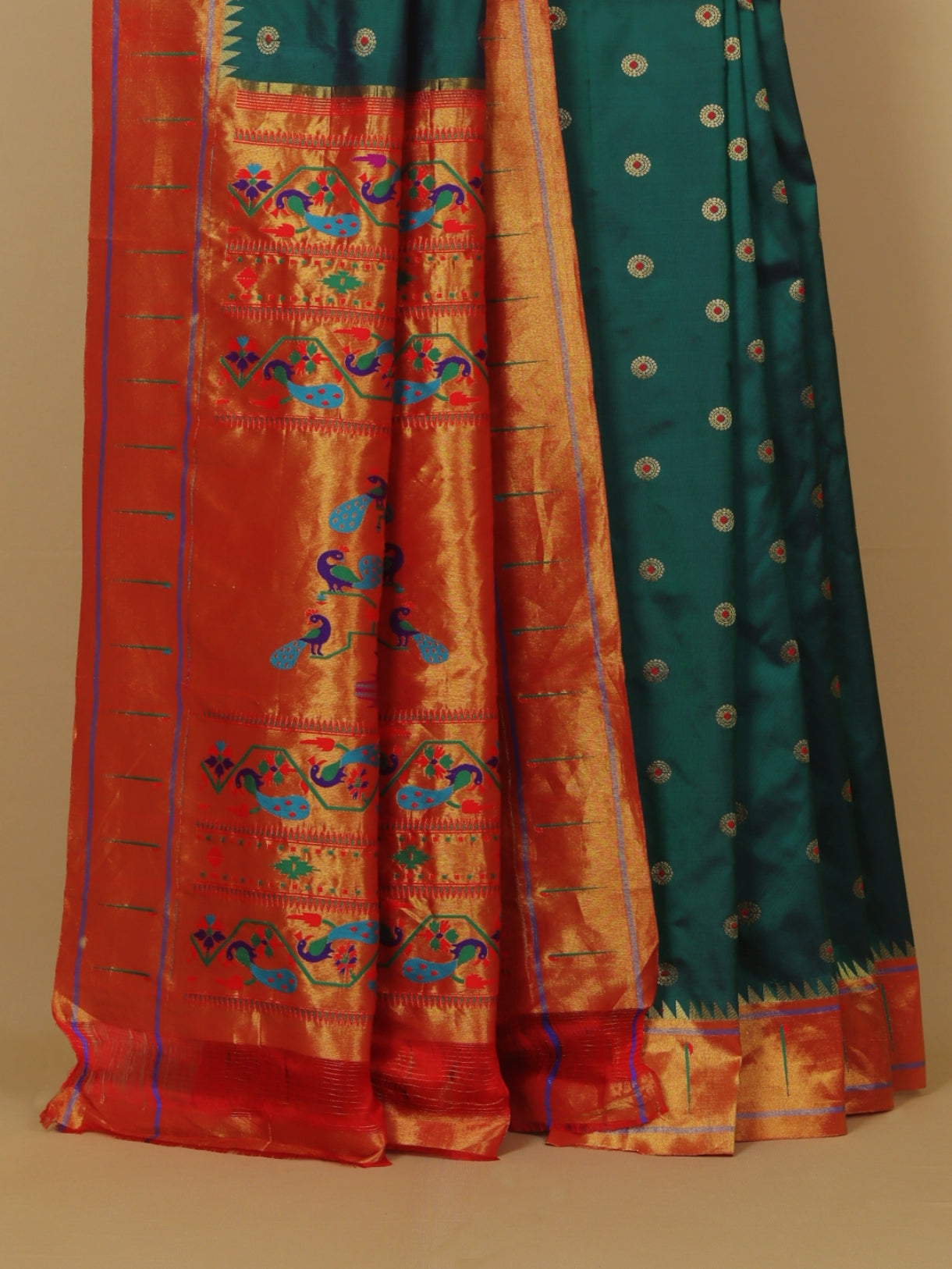 Short Rama mania paithani saree