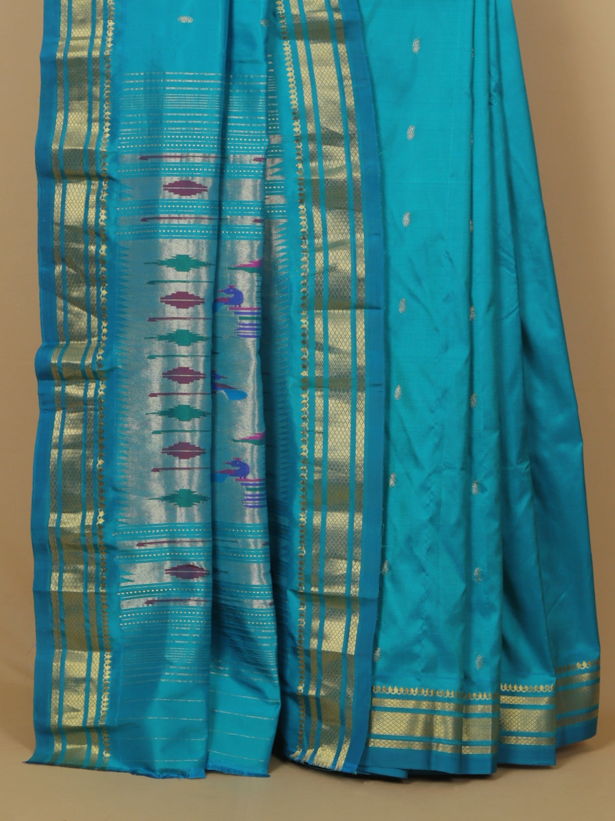 Sapphire rama silk paithani saree