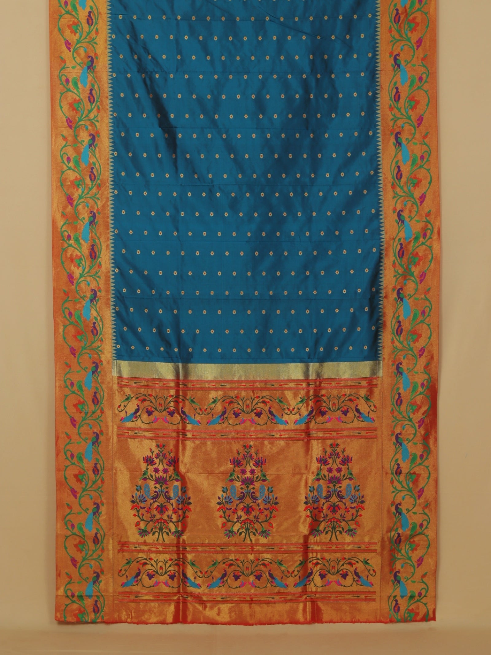 Short Rama fancy border paithani saree
