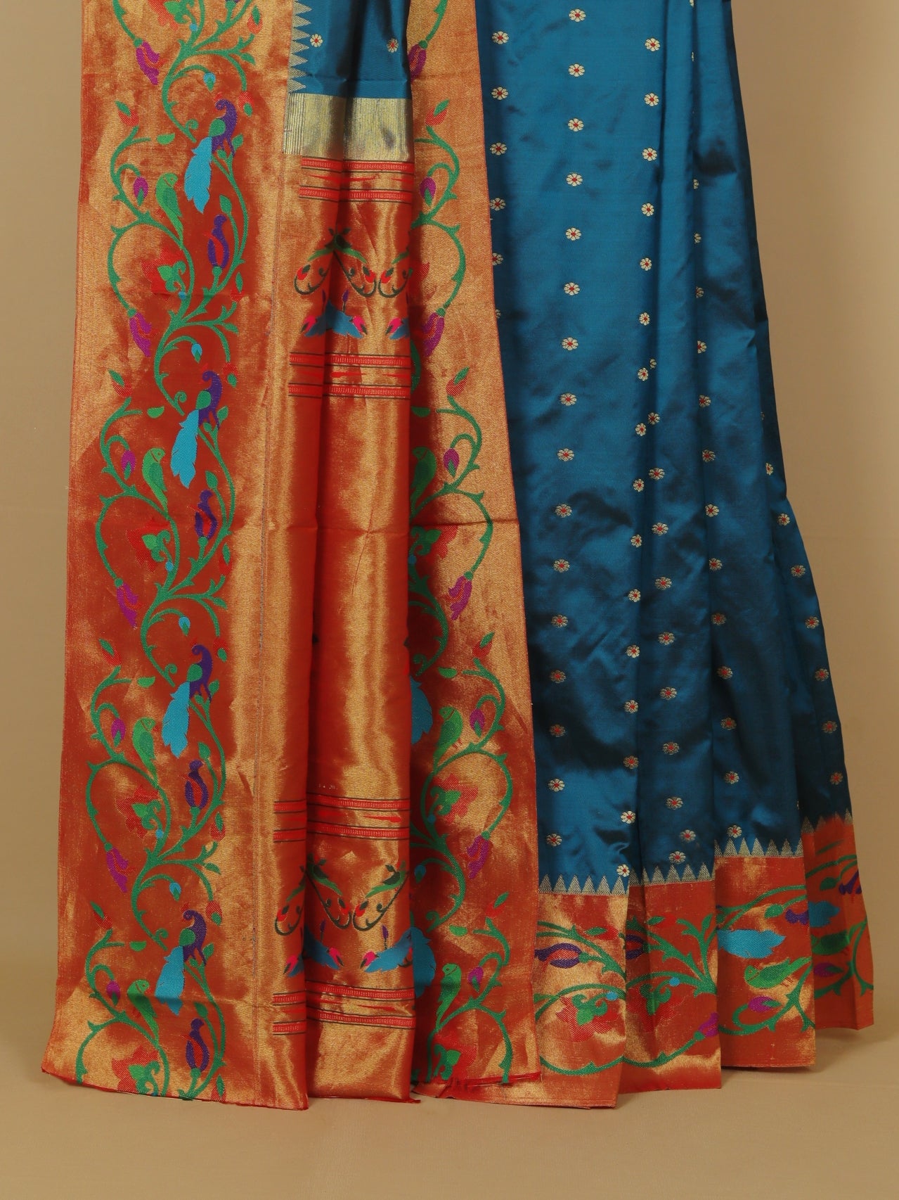Short Rama fancy border paithani saree