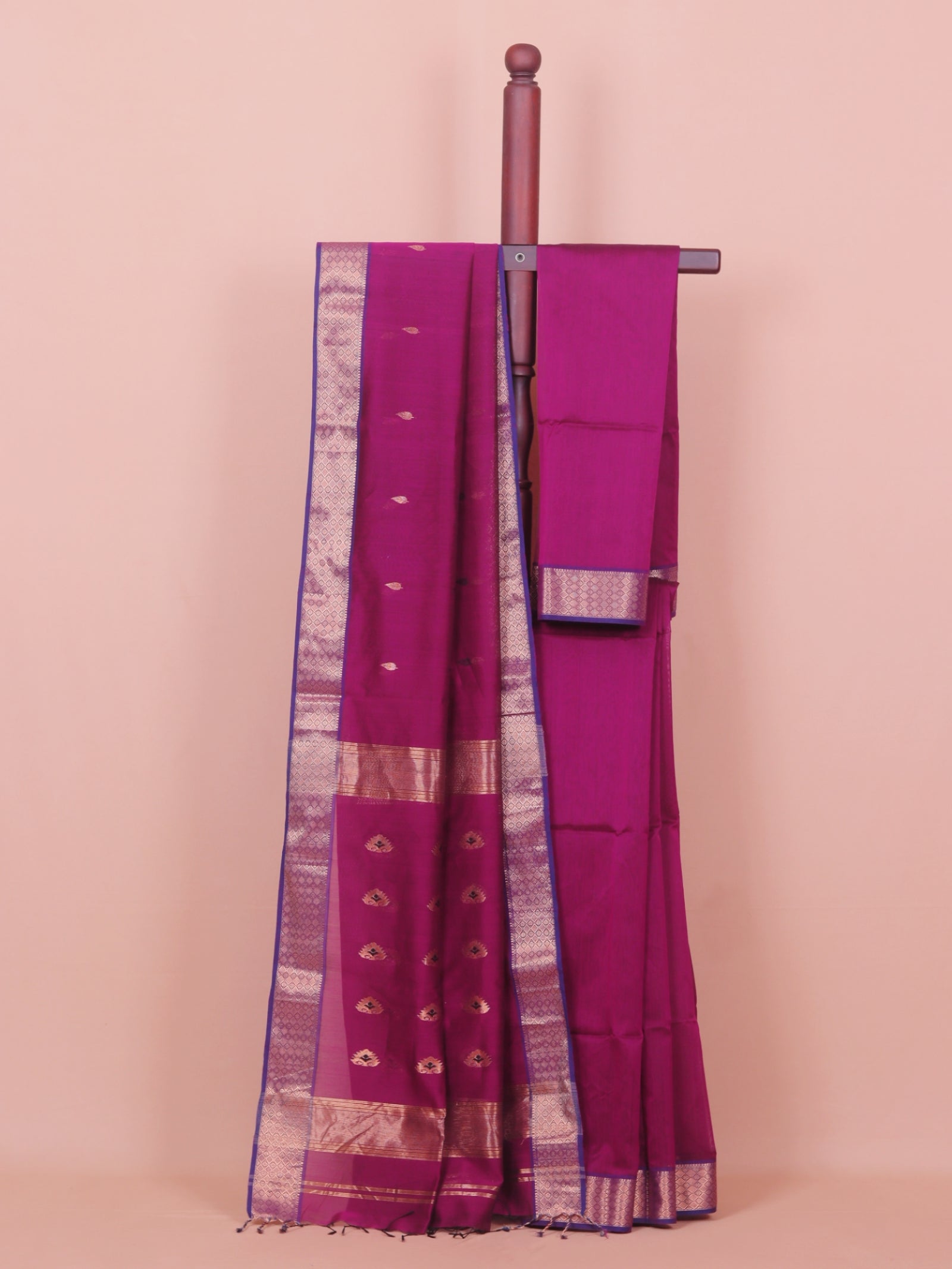 Wine majenta premium maheshwari saree