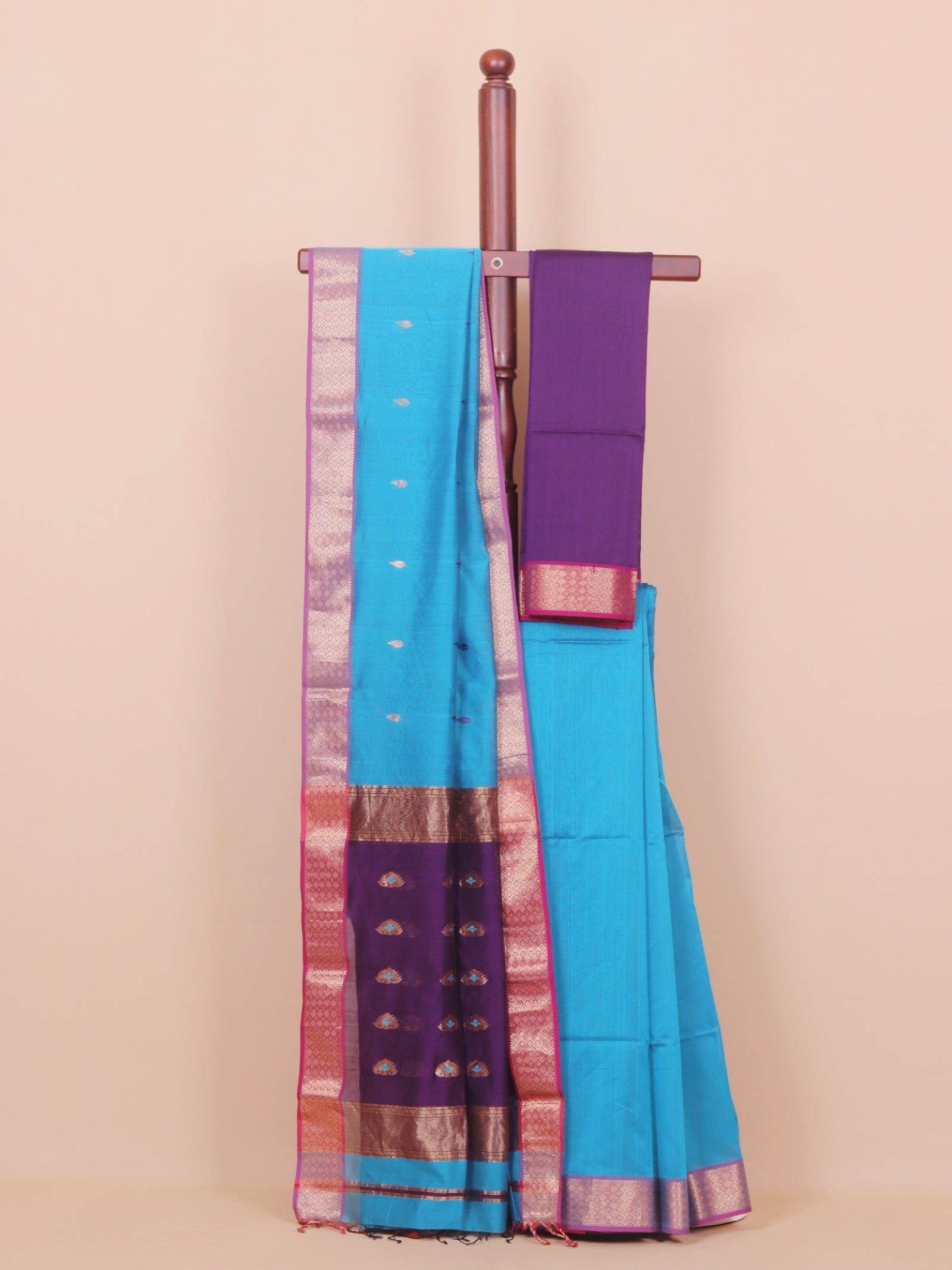 Peacock blue premium maheshwari saree
