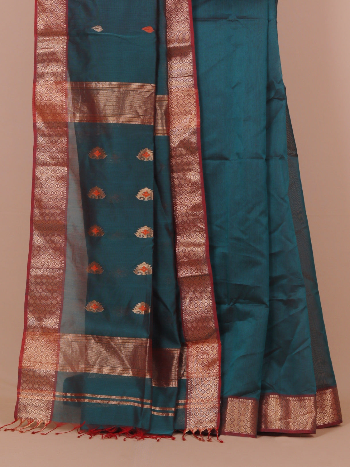 Emerald green premium maheshwari saree