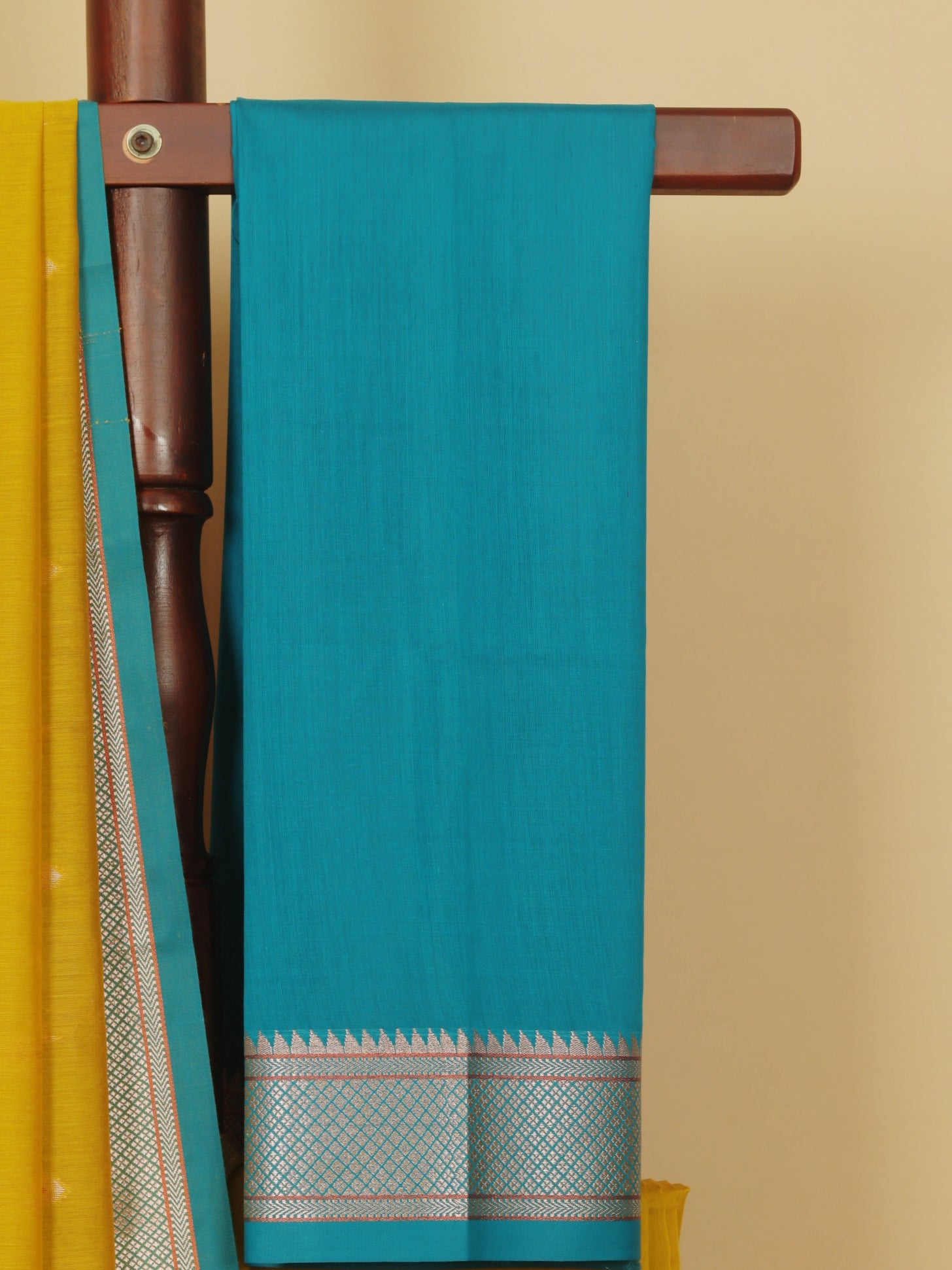 Liril green maheshwari saree