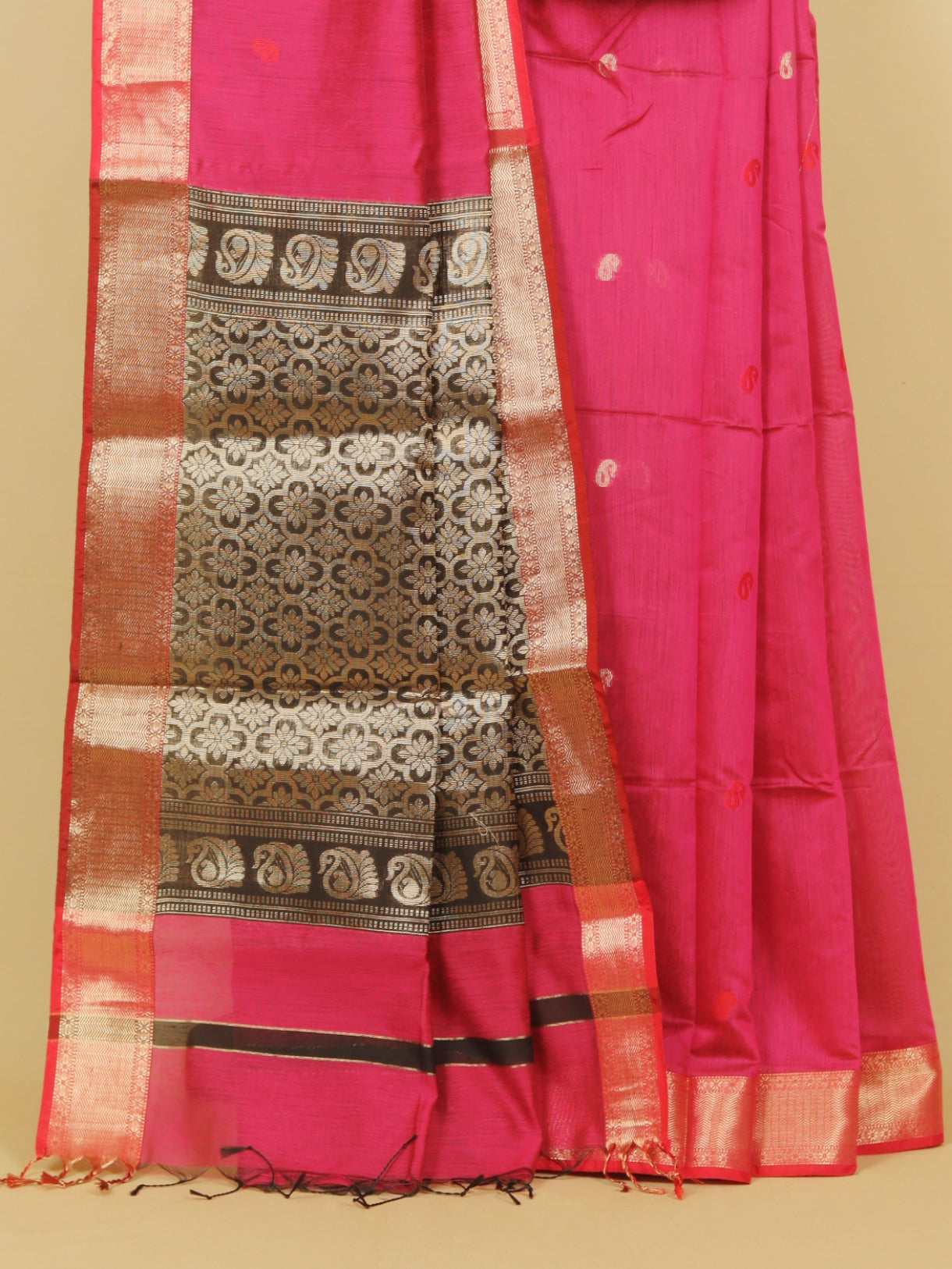 Rani pink maheshwari saree