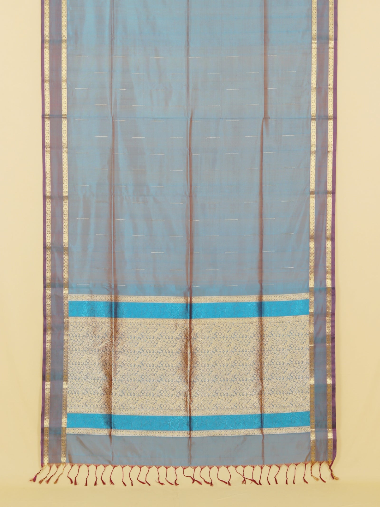 Short peacock peshwai silk saree