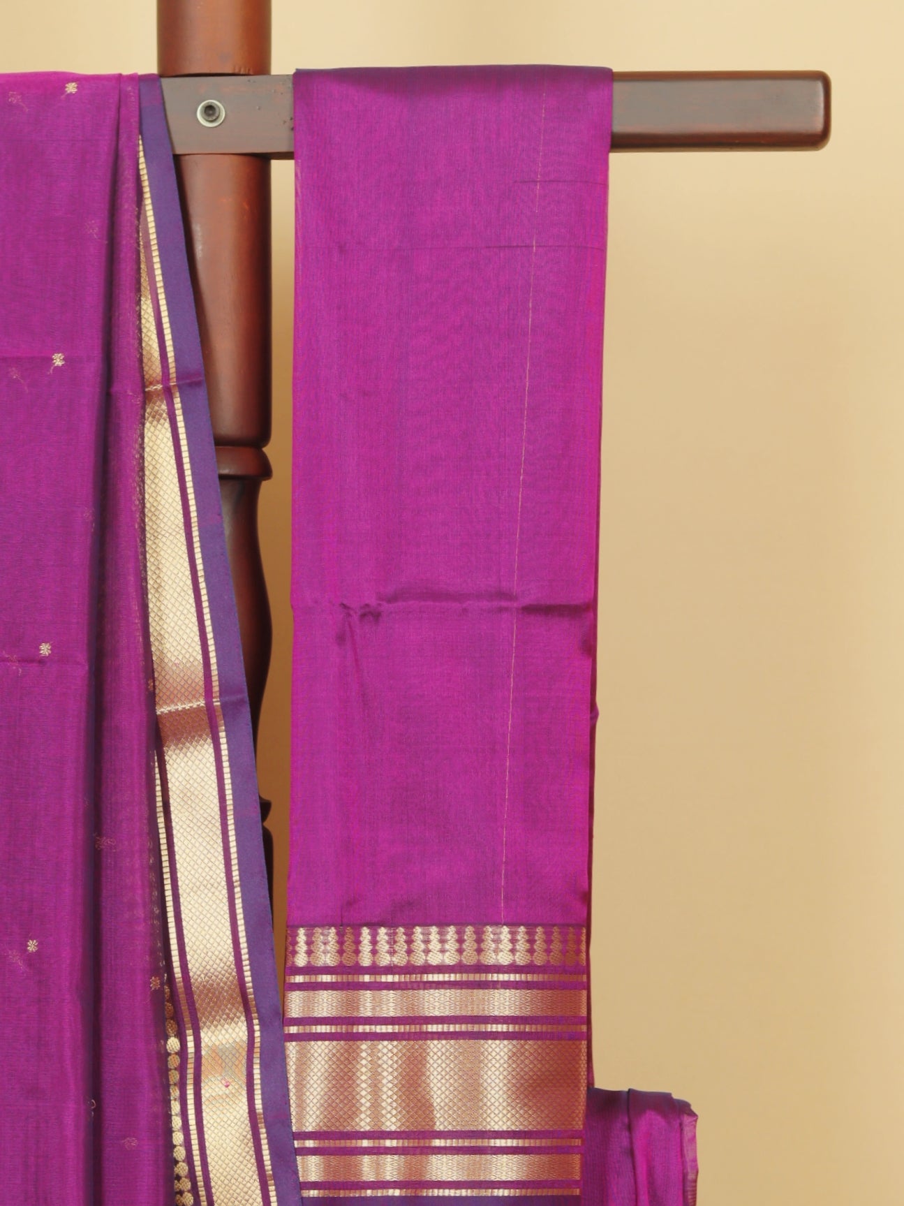 Majenta peshwai silk saree