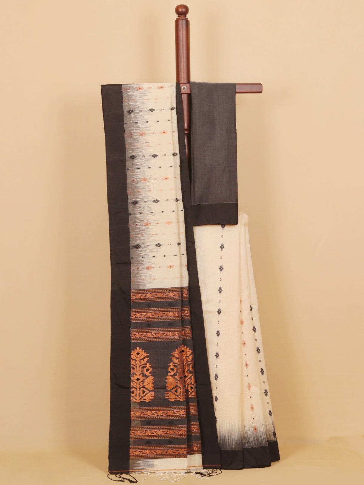 Cream by black cotton dhakai saree