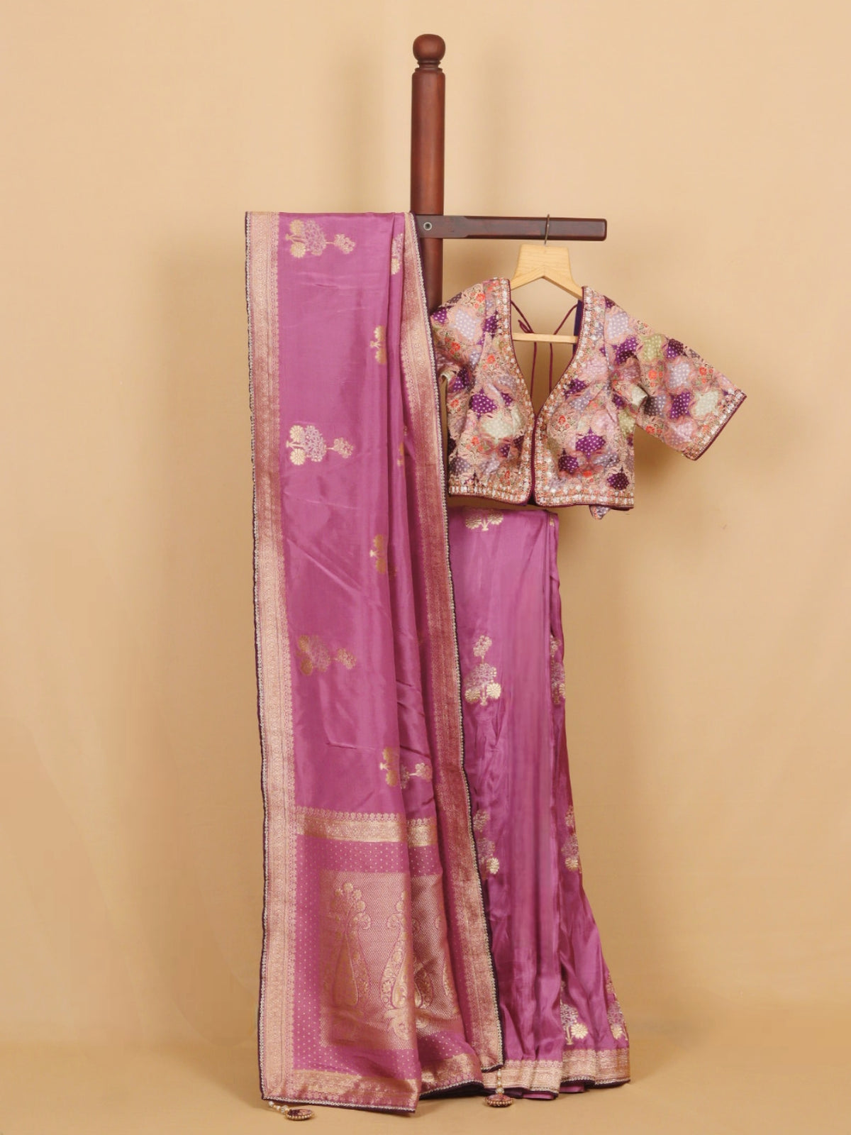 Gajari Viscose Plain Body Saree with Embroidered Blouse