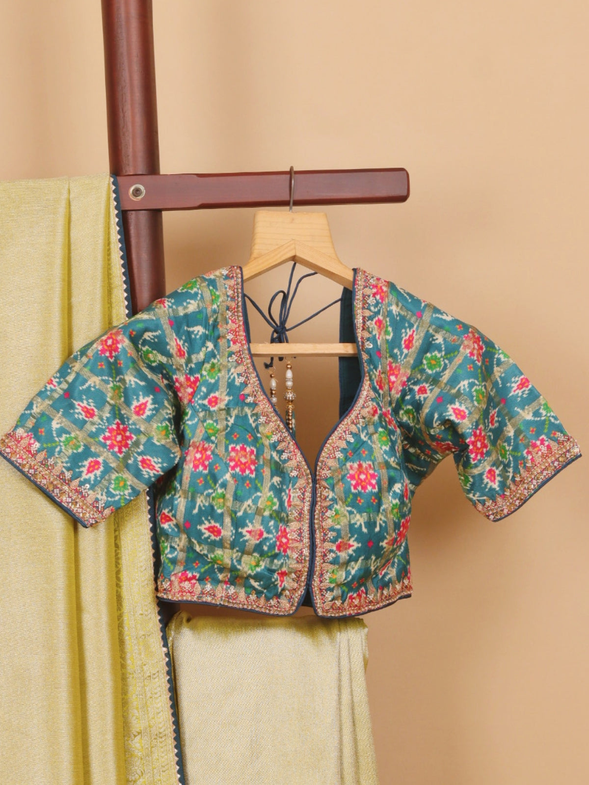 Pista Green Viscose Tissue with Ready Made Blouse