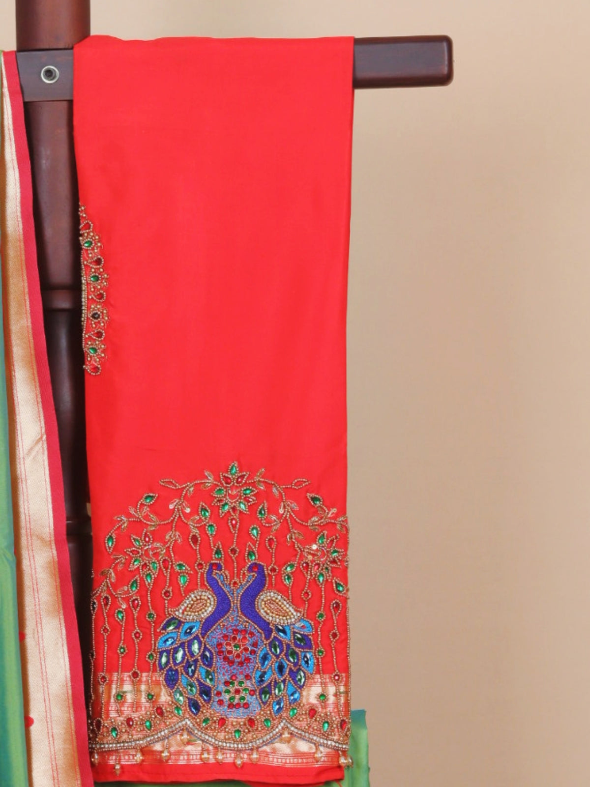 Two Toned Pista Green Munia Paithani Blended Silk Saree