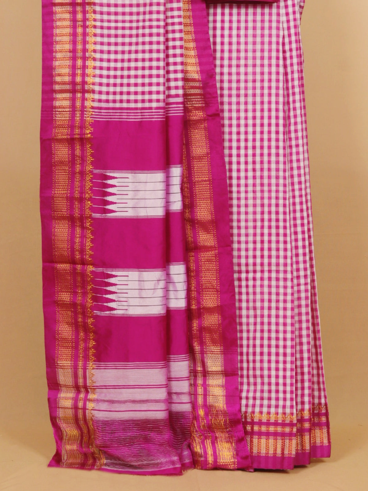 Majenta checks ilkal saree