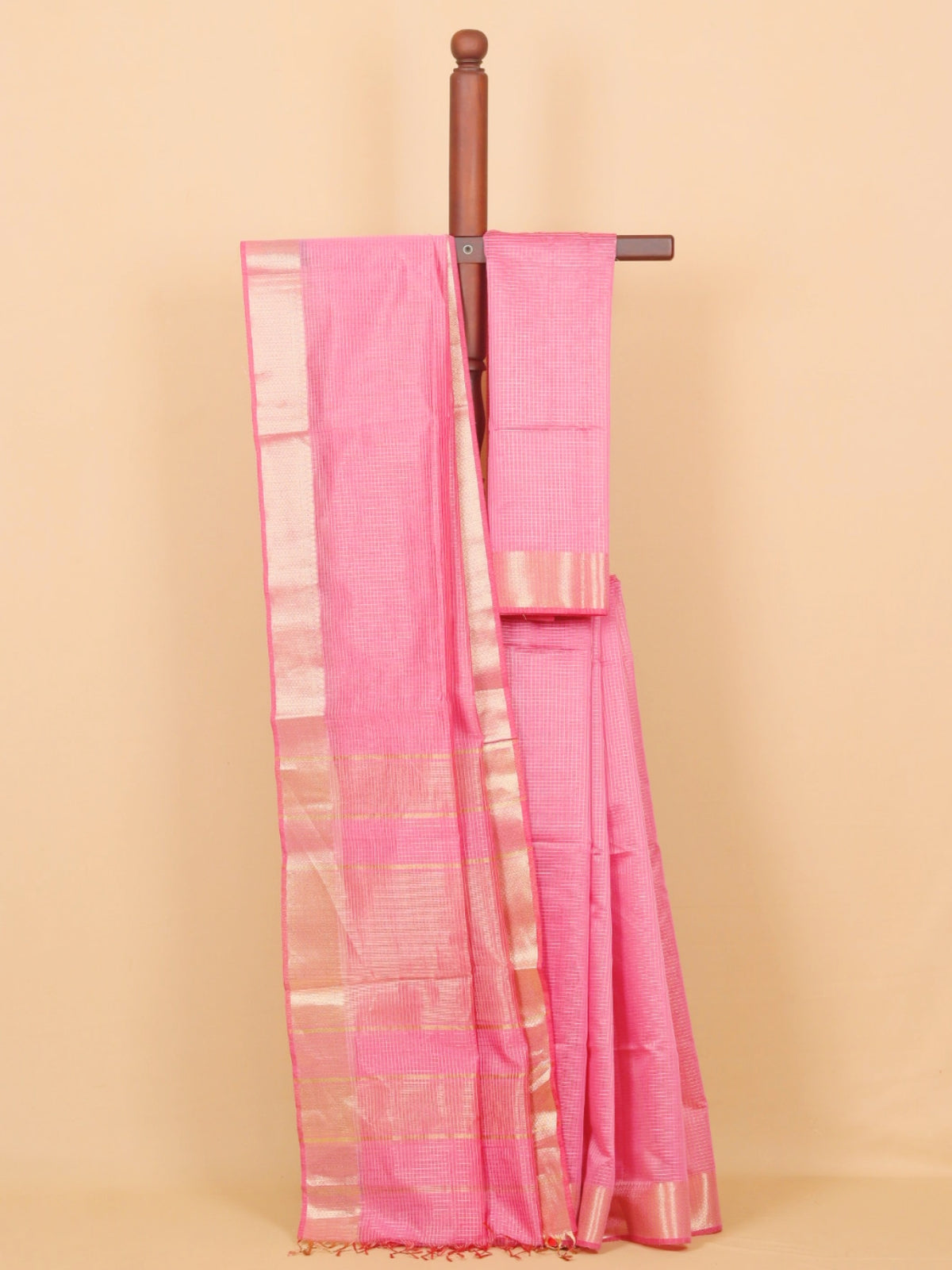Gajari pink zari checks maheshwari saree