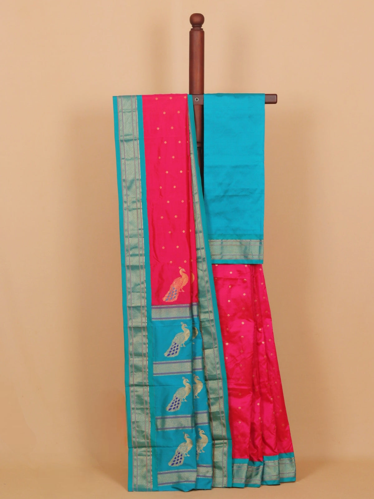Rani by sapphire paithani saree