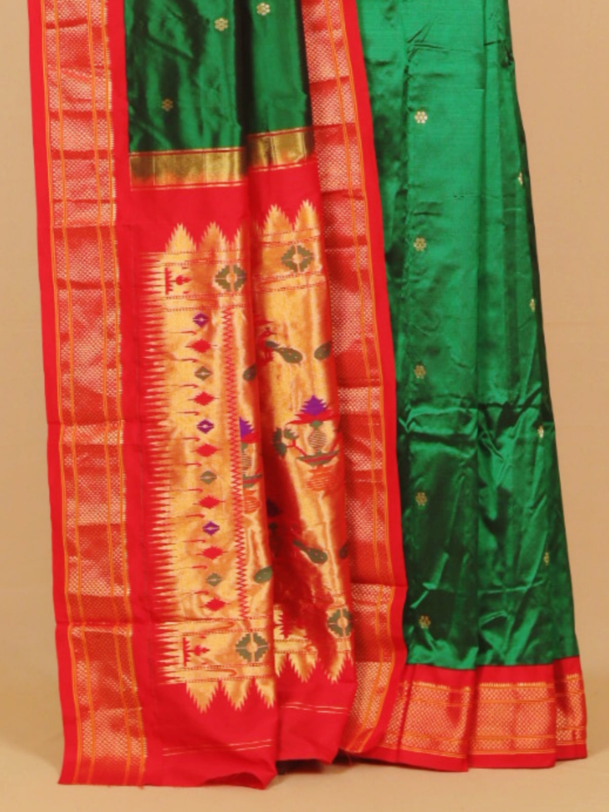 Green by red paithani saree