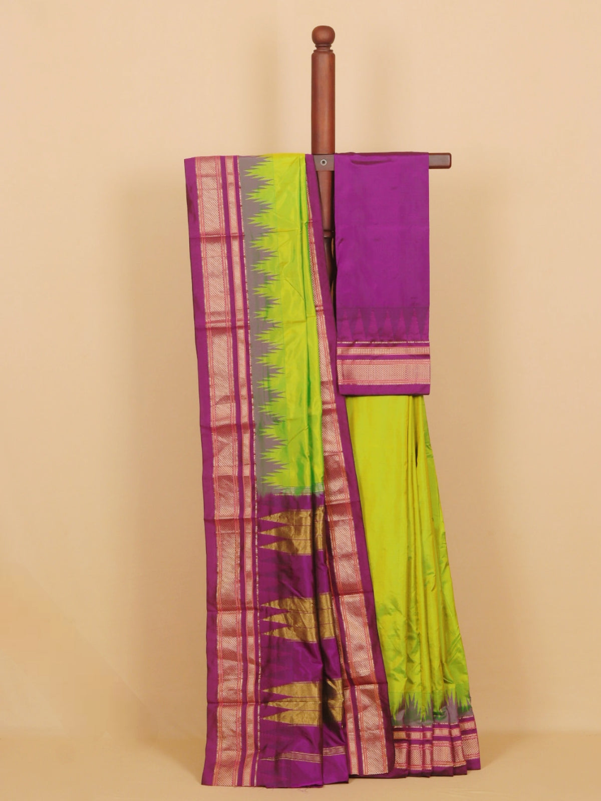 Dual tone Liril green by magenta wine ilkal silk plain saree