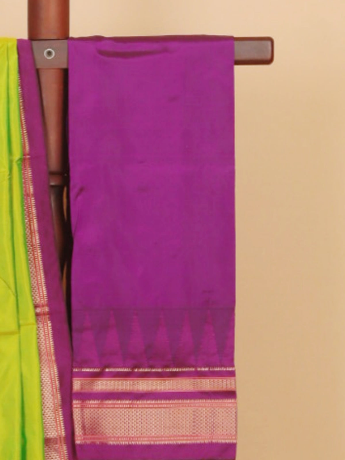 Dual tone Liril green by magenta wine ilkal silk plain saree