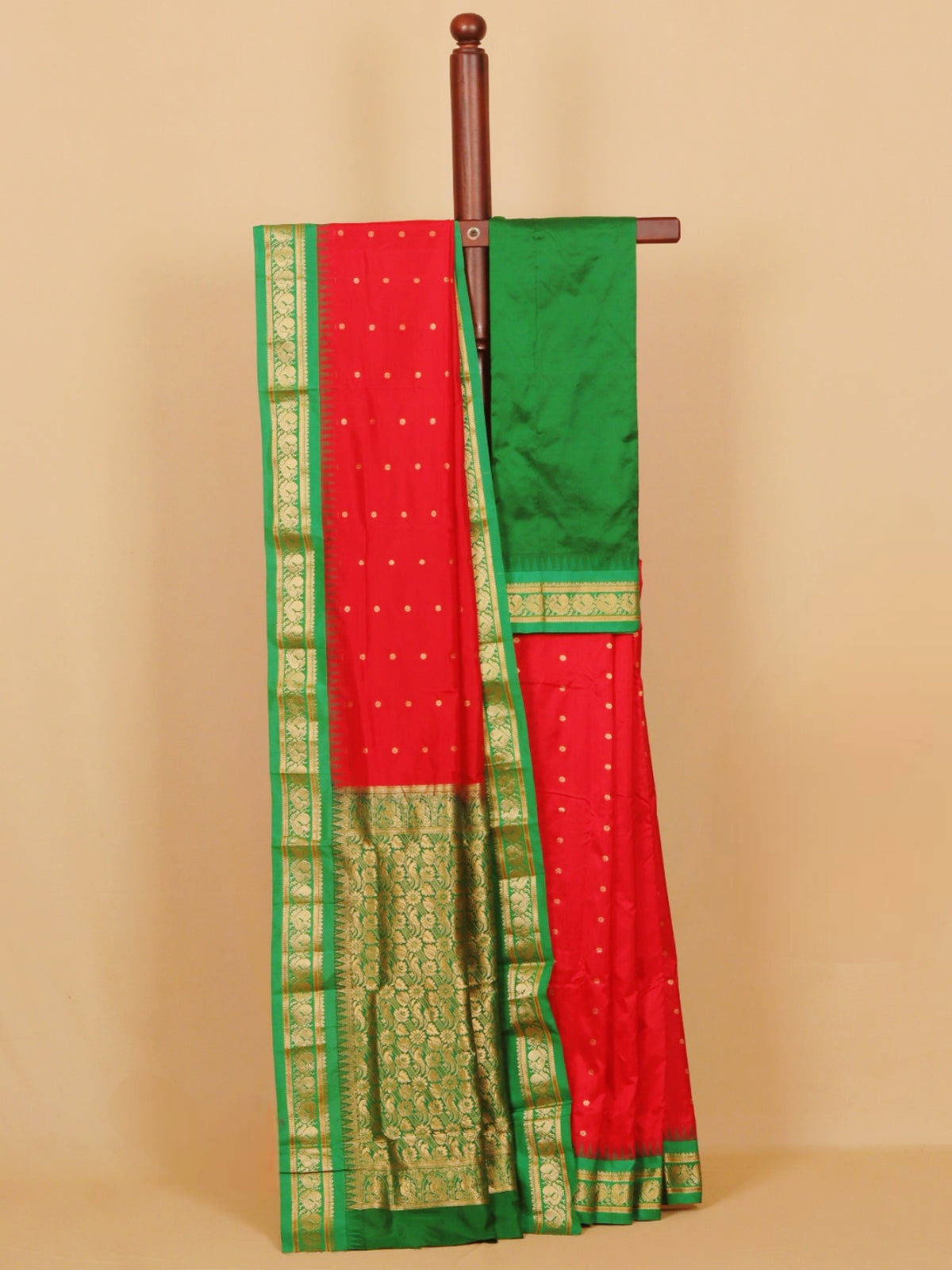 Red by green gadhwal saree