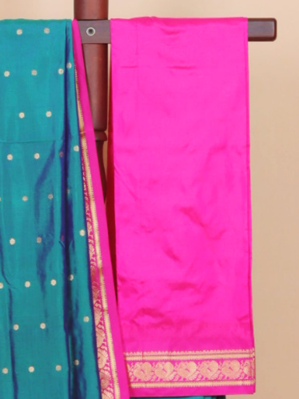 Dual tone sapphire by rani gadhwal saree