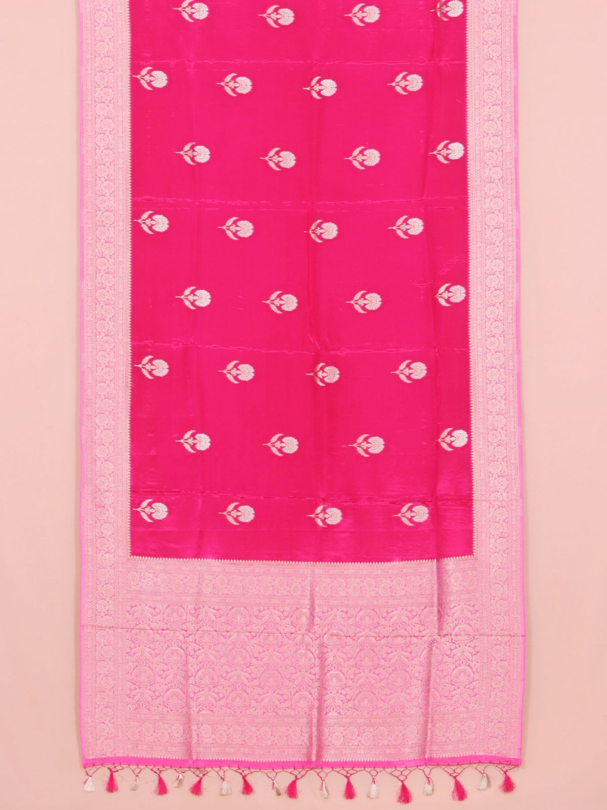 Rani pink by pink viscose crepe woven saree