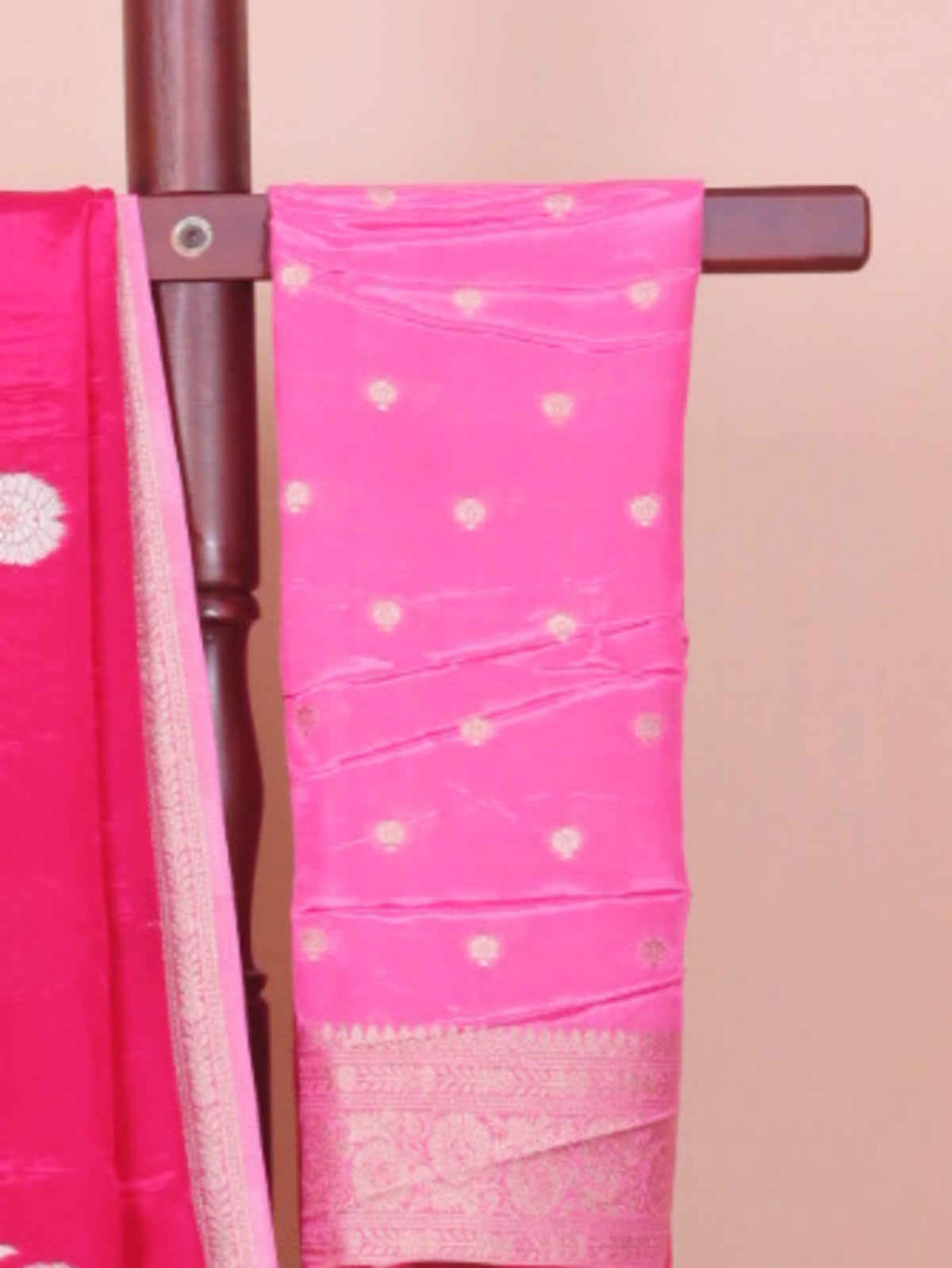 Rani pink by pink viscose crepe woven saree