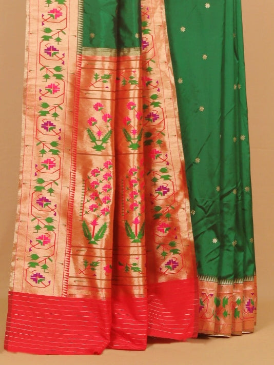 Green asavali paithani saree